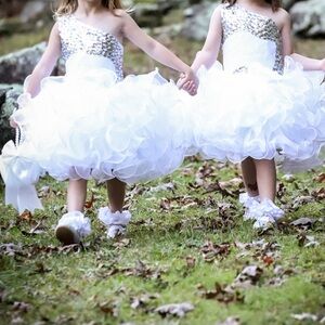 Elegant White Kids formal dress